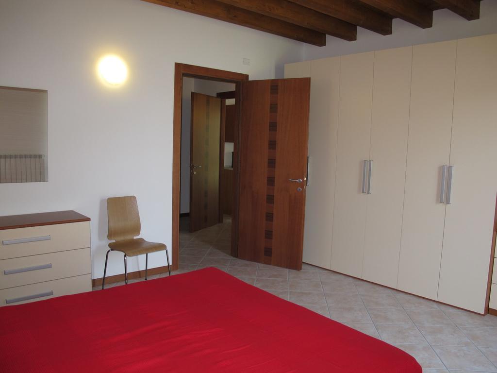 Appartamenti Donatello Toscolano-Maderno Habitación foto